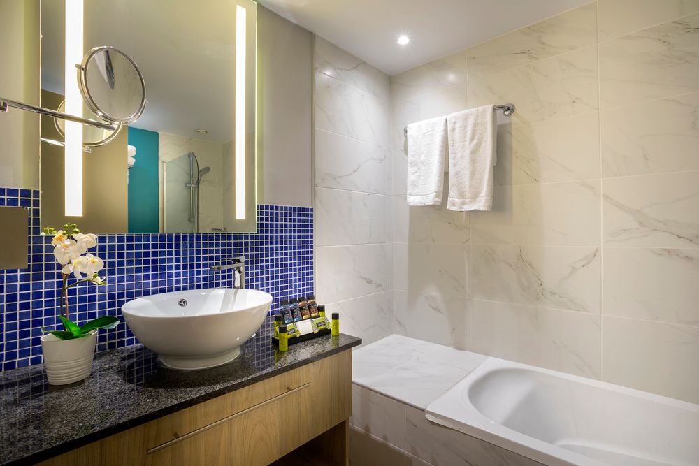 The Leonardo Laura Beach Hotel фото 48