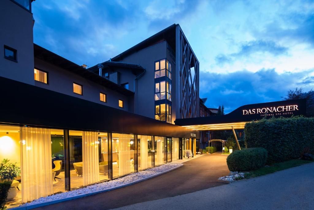 Therme & Spa Resort "Das Ronacher" фото 22