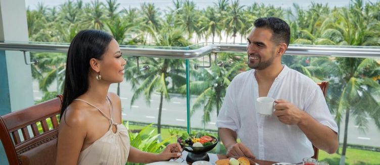 Фото отеля Mandila Beach Hotel Danang