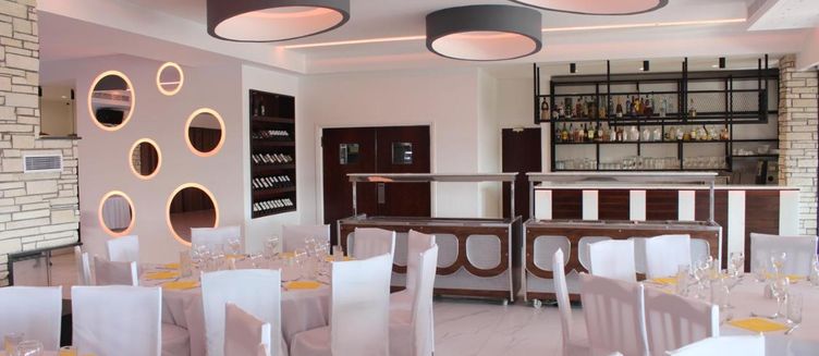 Фото отеля Petsas Apartments