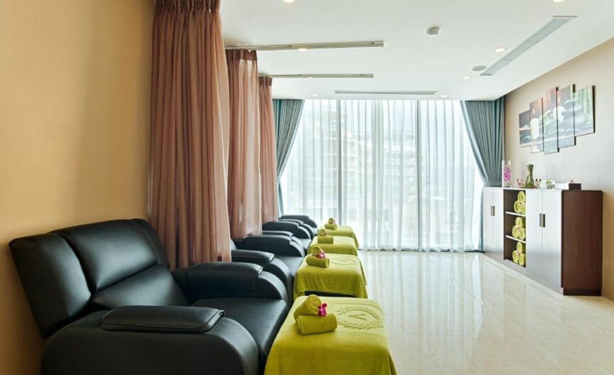 Yarra Ocean Suites Danang фото 17