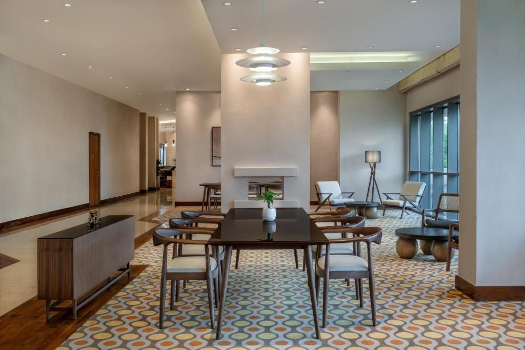 Staybridge Suites Abu Dhabi Yas Island by IHG фото 27