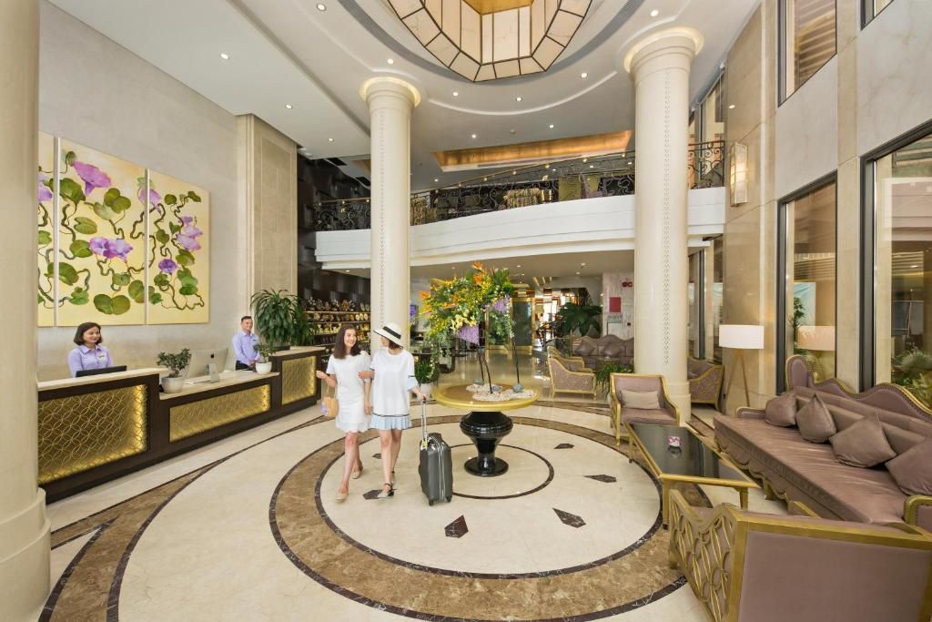 Holiday Beach Danang Hotel & Spa фото 49