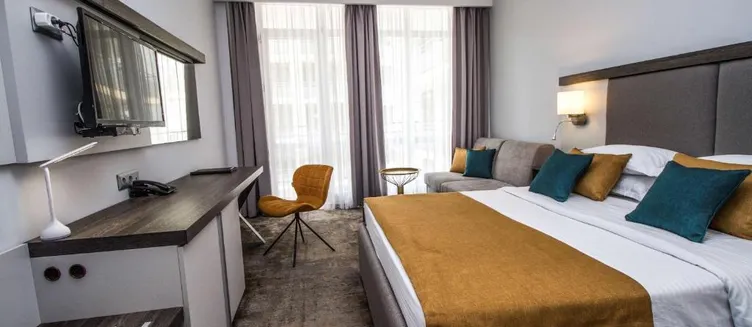 Фото отеля Best Western PLUS Premium Inn