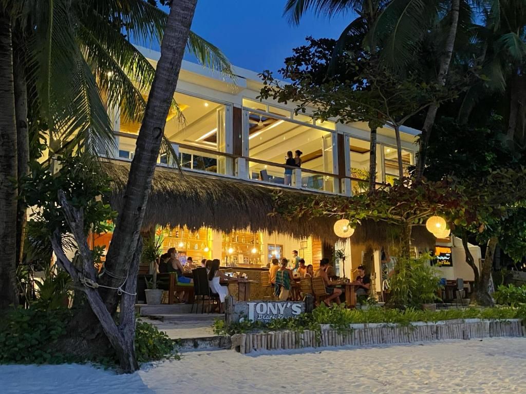 Jony's Beach Resort фото 34