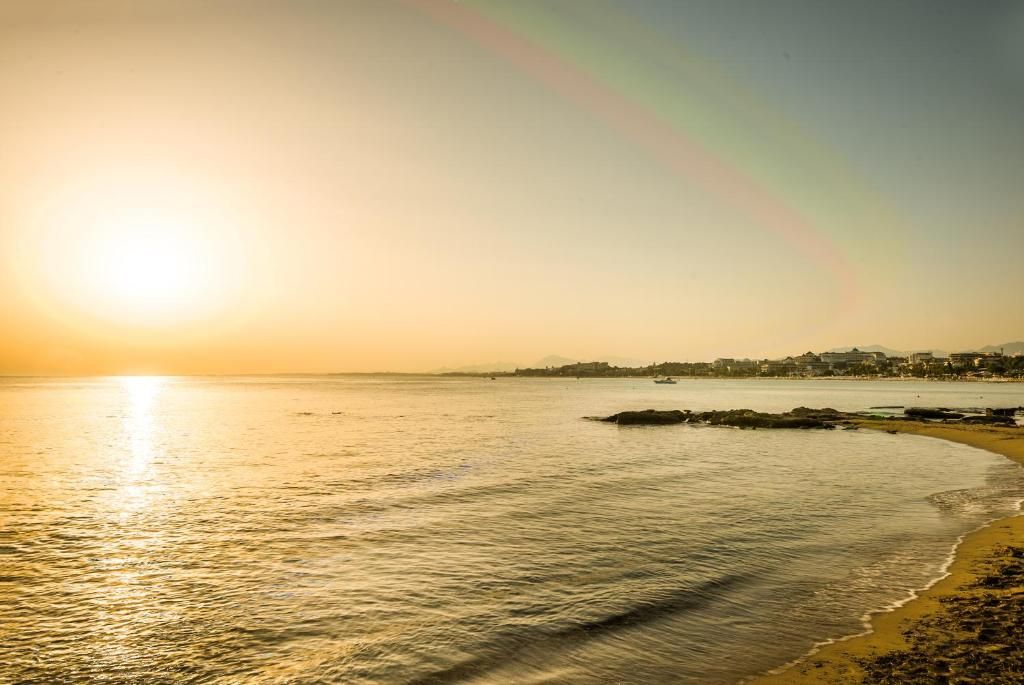 Leda Beach Hotel фото 67