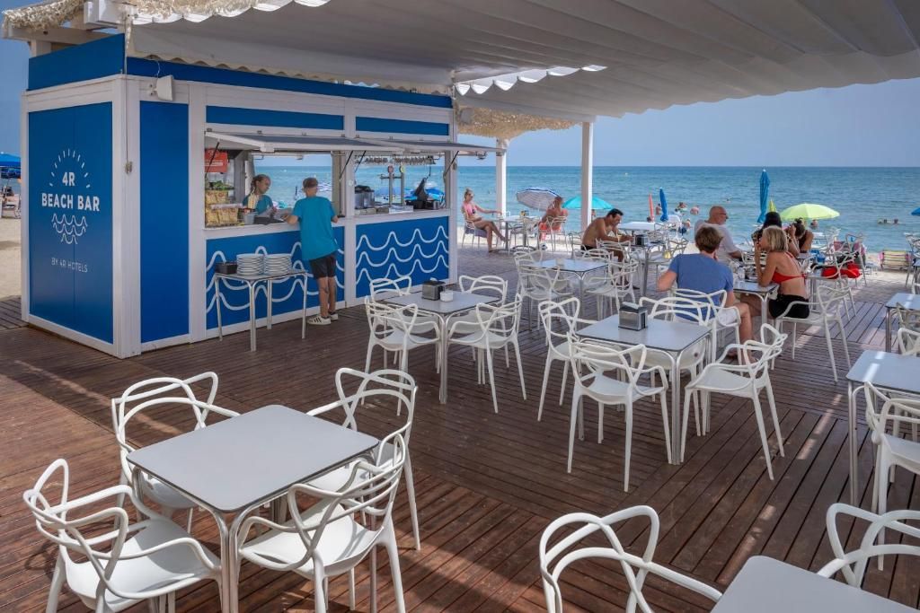 4R Hotel Miramar Calafell фото 36