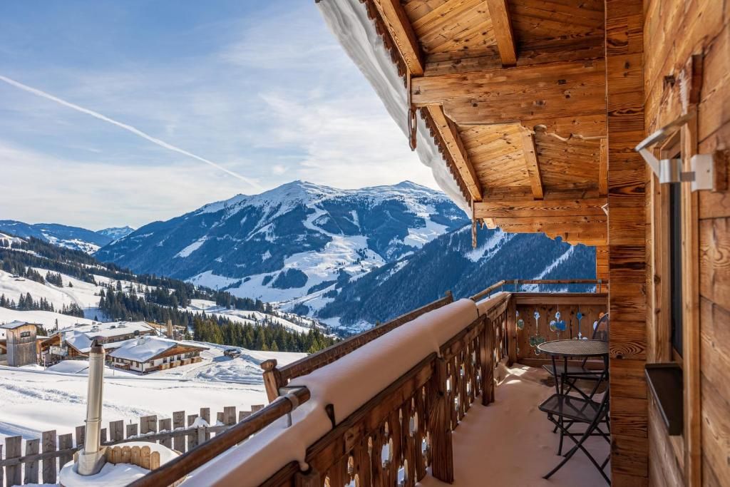Alpine Deluxe Chalet Wallegg-Lodge фото 28