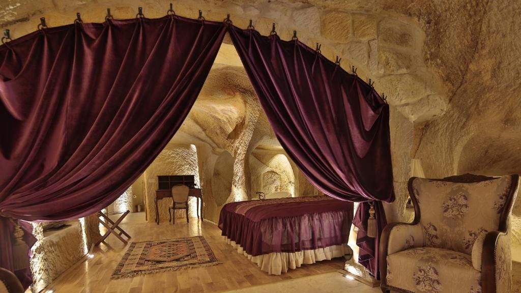 Golden Cave Suites фото 41