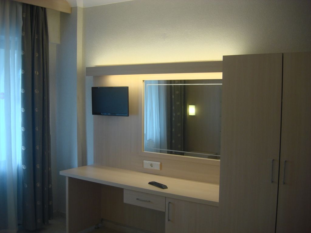 Ozcan Beach Hotel фото 76