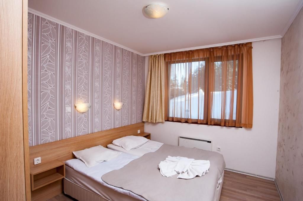 Forest Nook Aparthotel фото 21