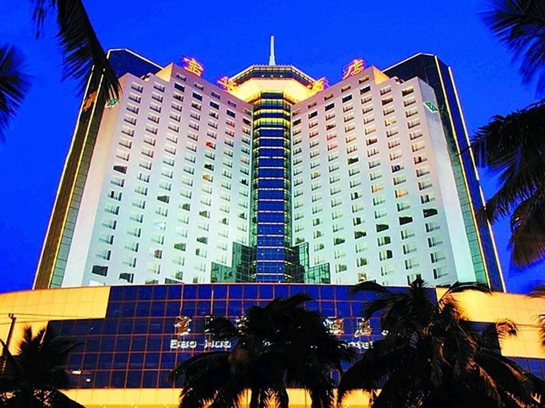 BaoHua Harbour View Hotel фото 20