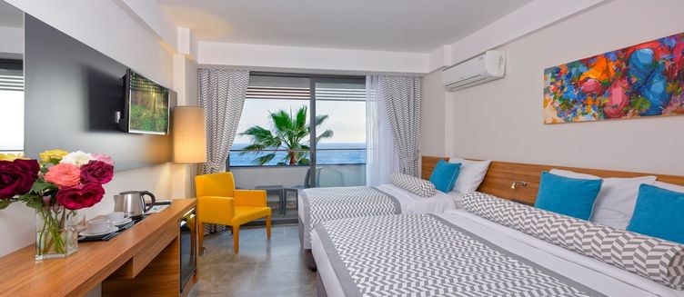 Фото отеля Floria Beach Hotel