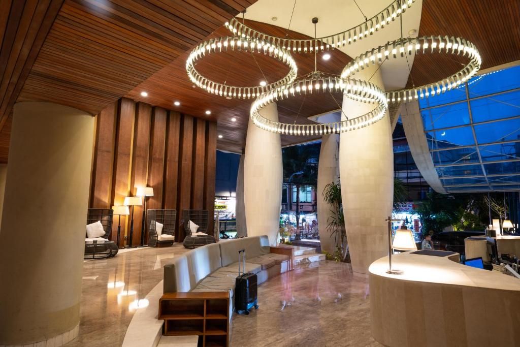 Bedrock Hotel Kuta Bali фото 4
