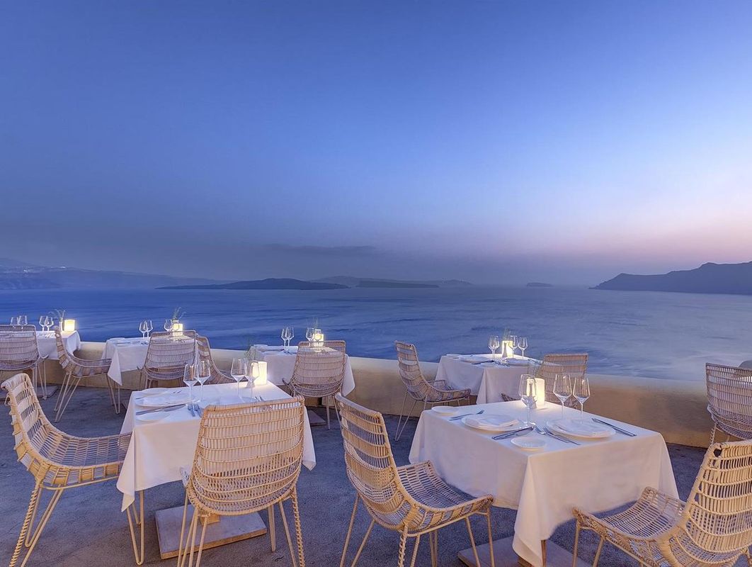 Mystique, a Luxury Collection Hotel, Santorini фото 16