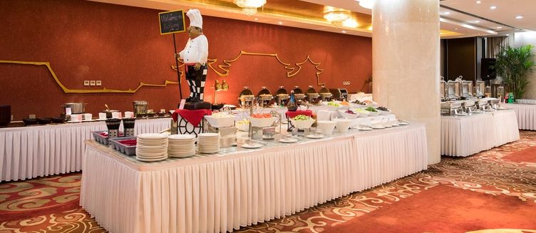Фото отеля Ritan Hotel Downtown Beijing