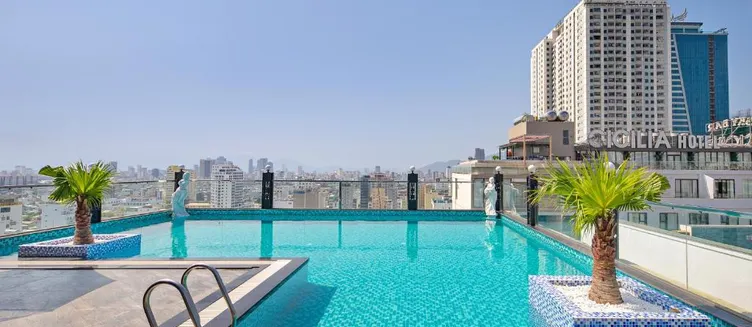 Фото отеля The Sail Hotel