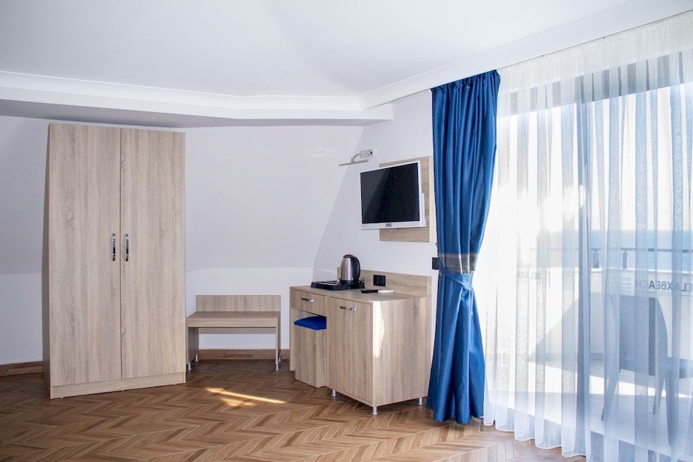 Relax Beach Hotel фото 107
