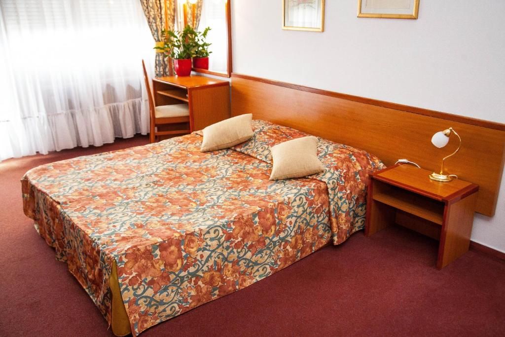 Hotel I фото 2
