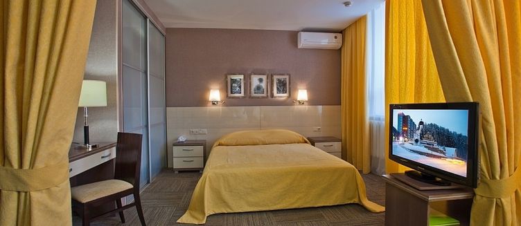 Фото отеля Санаторий «Россия»