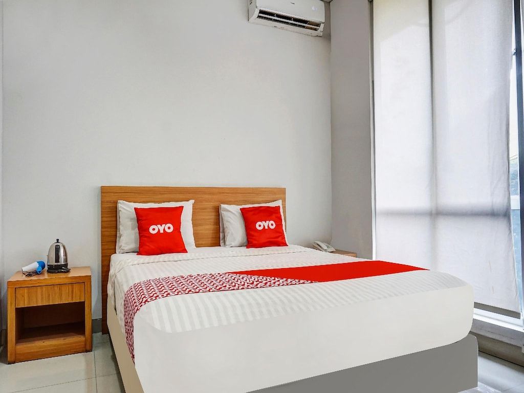 Super OYO Capital O 91140 Ayodya Kebon Jeruk фото 2