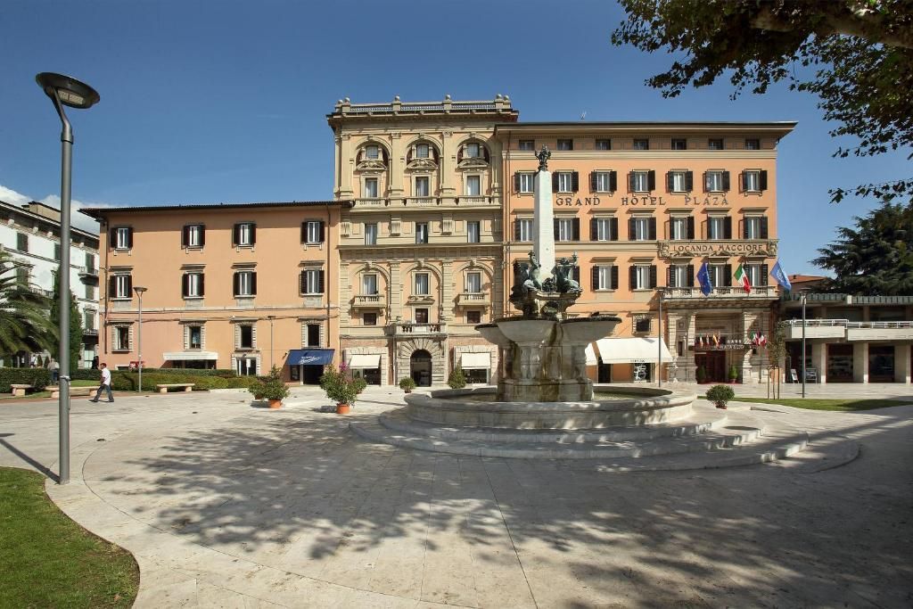 Grand Hotel Plaza & Locanda Maggiore фото 8