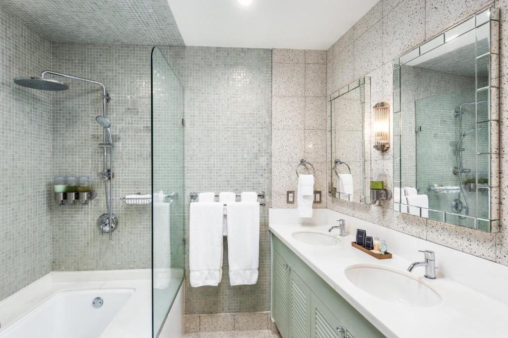 The National Hotel, An Adult Only Oceanfront Resort фото 4