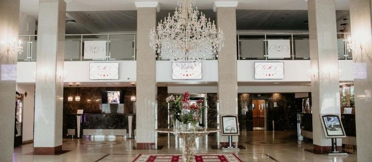 Фото отеля Marins Grand Hotel Астрахань