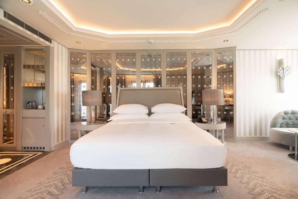 Wyndham Grand Istanbul Kalamis Marina Hotel фото 43