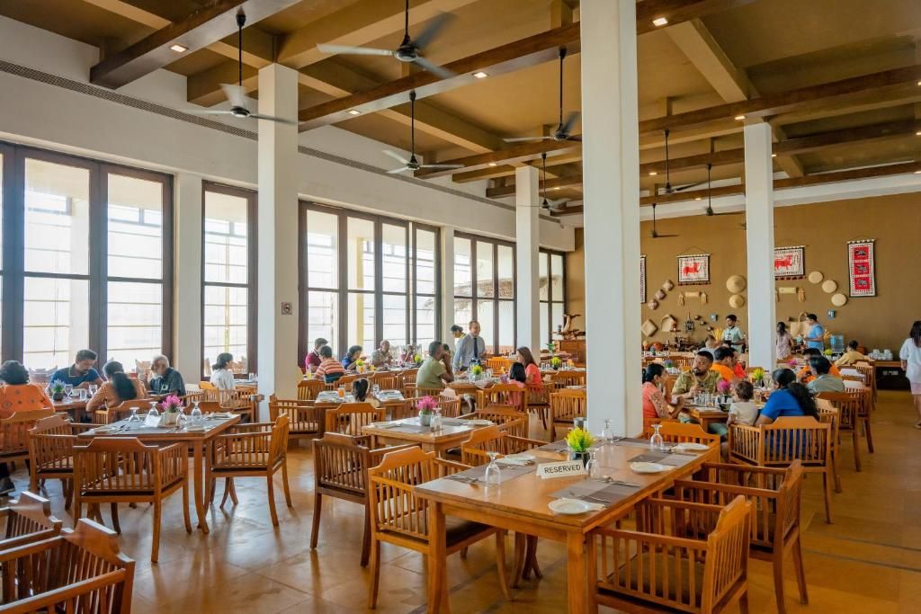 Grand Beach Wadduwa By Wijaya Leisure фото 90