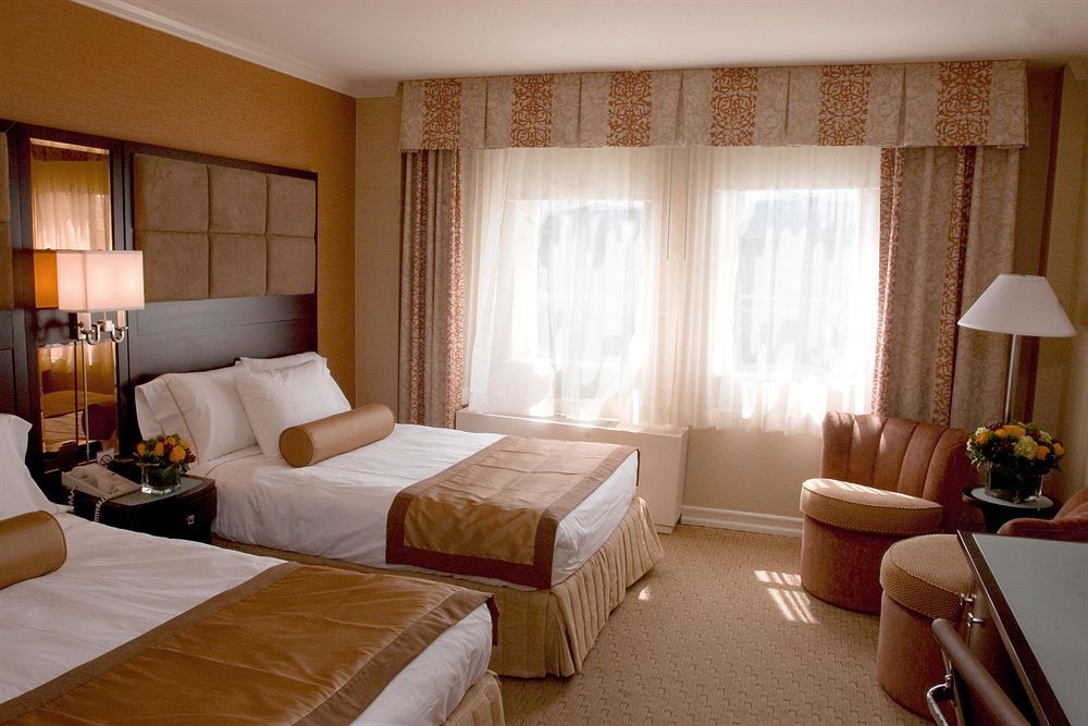 Excelsior Hotel фото 28