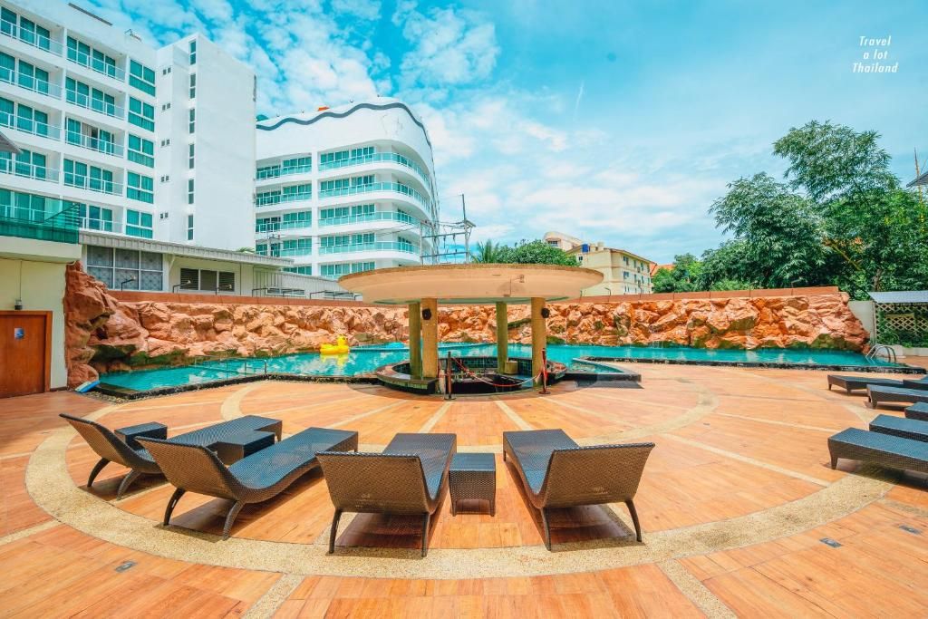 Centara Nova Hotel Pattaya фото 29
