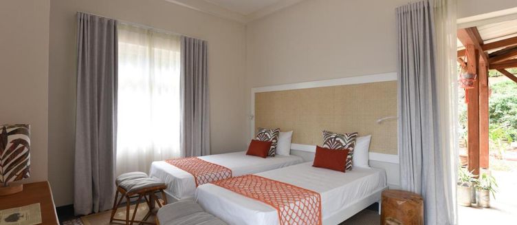 Фото отеля Kaz'alala Hosted B&B