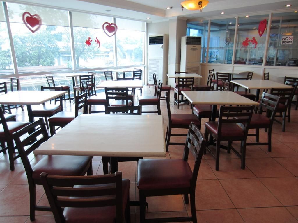 Golden Peak Hotel & Suites фото 3