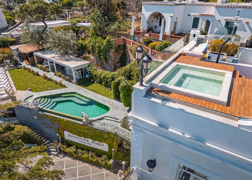 Luxury Villa Excelsior Parco фото 15