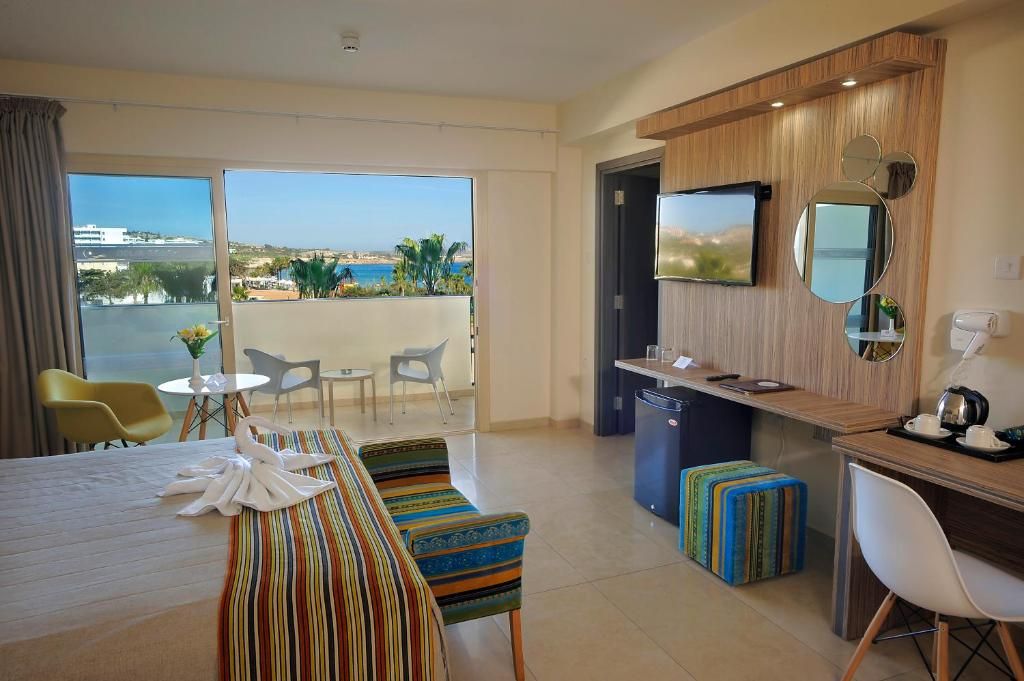 Nelia Beach Hotel фото 29