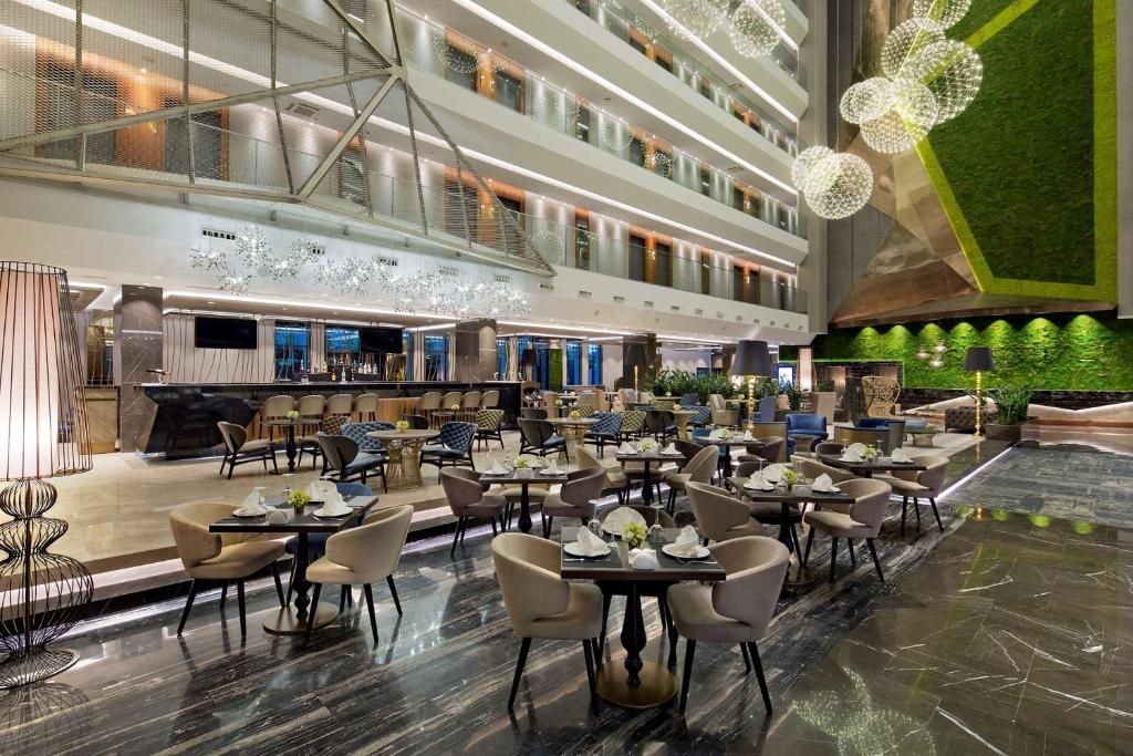 DoubleTree by Hilton Istanbul - Piyalepasa фото 119