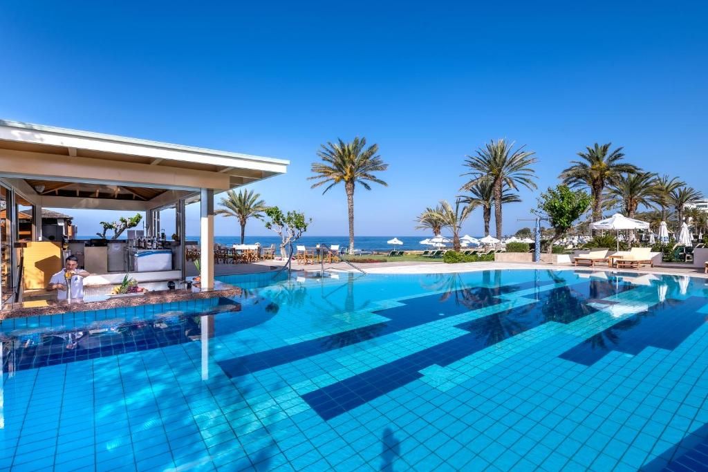 Constantinou Bros Athena Beach Hotel фото 57