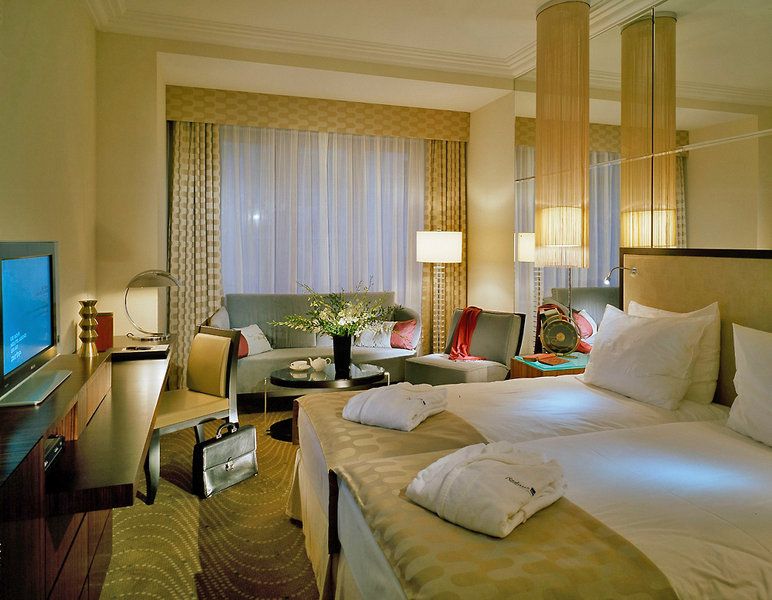Radisson Blu Alcron Hotel Prague фото 32