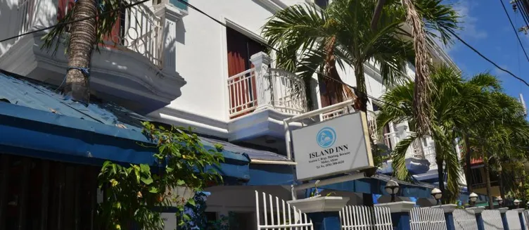 Фото отеля Island Inn