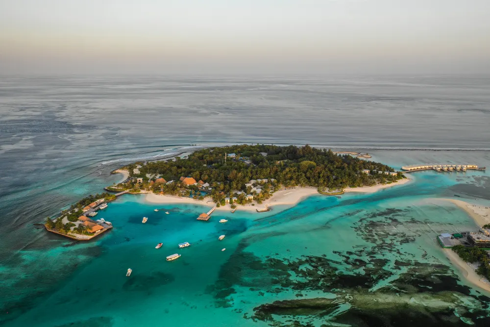 Holiday Inn Resort Kandooma Maldives фото 34