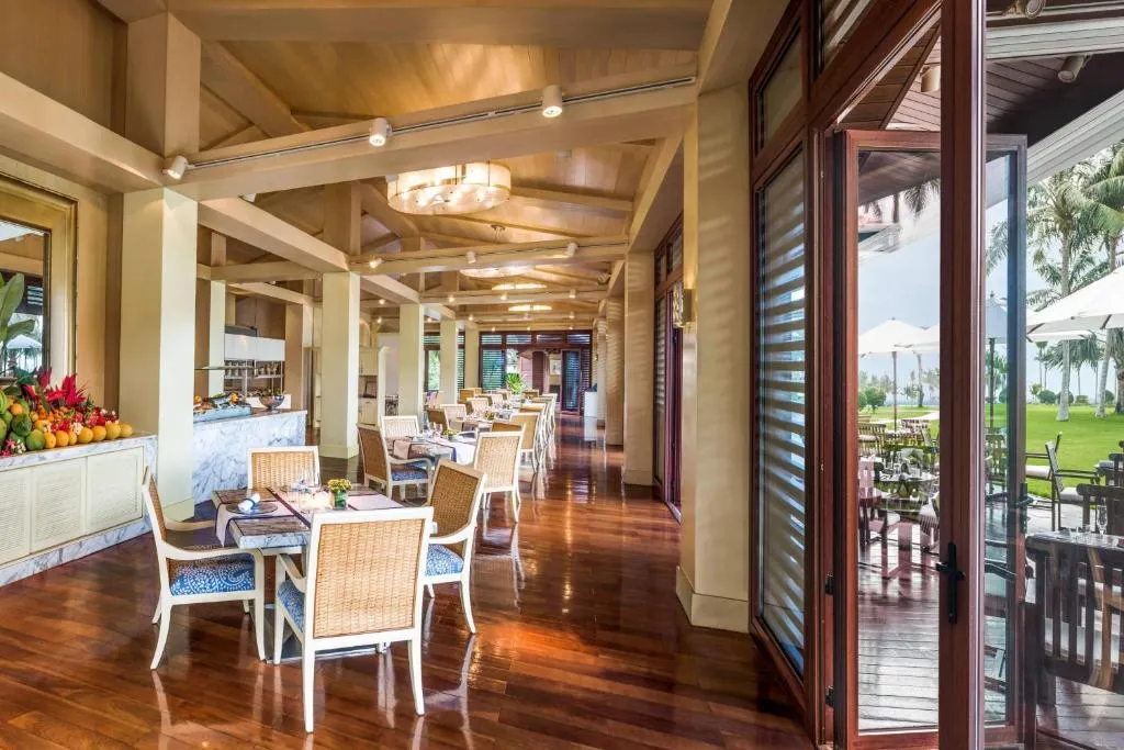 The St. Regis Sanya Yalong Bay Resort фото 16