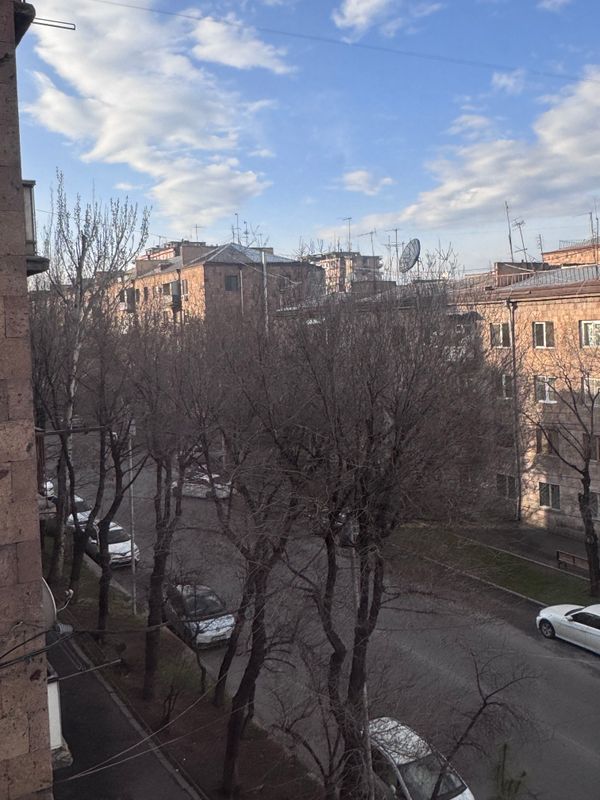 Deluxe Hotel Yerevan фото 18