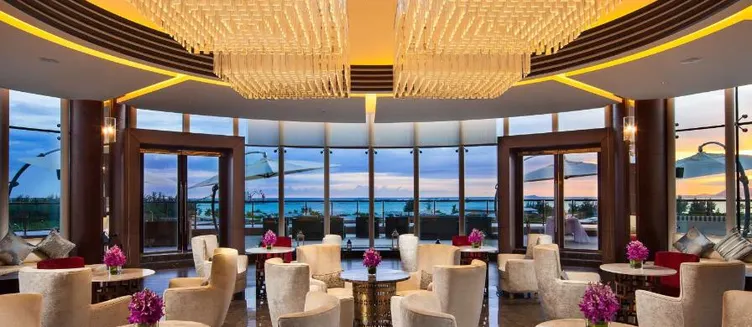 Фото отеля Thousand Cranes Sanya Yazhou Bay Int'l Exchange Centre, Curio by Hilton