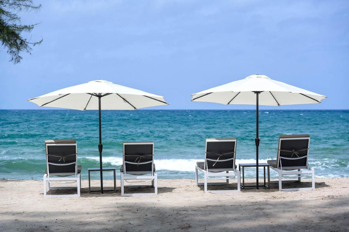 Amora Beach Resort Phuket фото 68