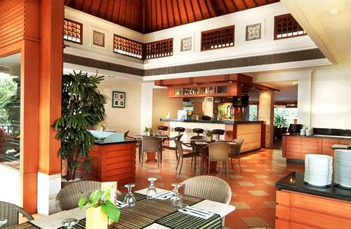 Фото отеля The Vira Bali Boutique Hotel & Suite