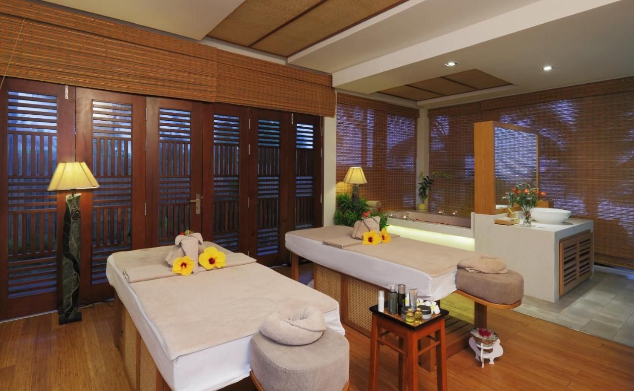 The Cliff Resort and Residence фото 103