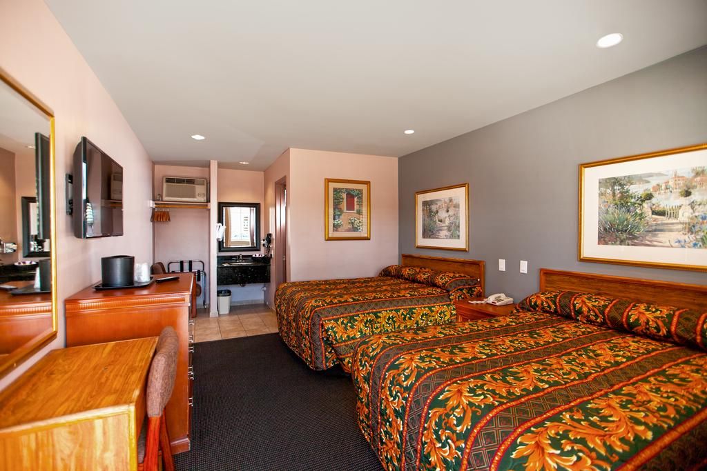 Dunes Inn - Sunset фото 14