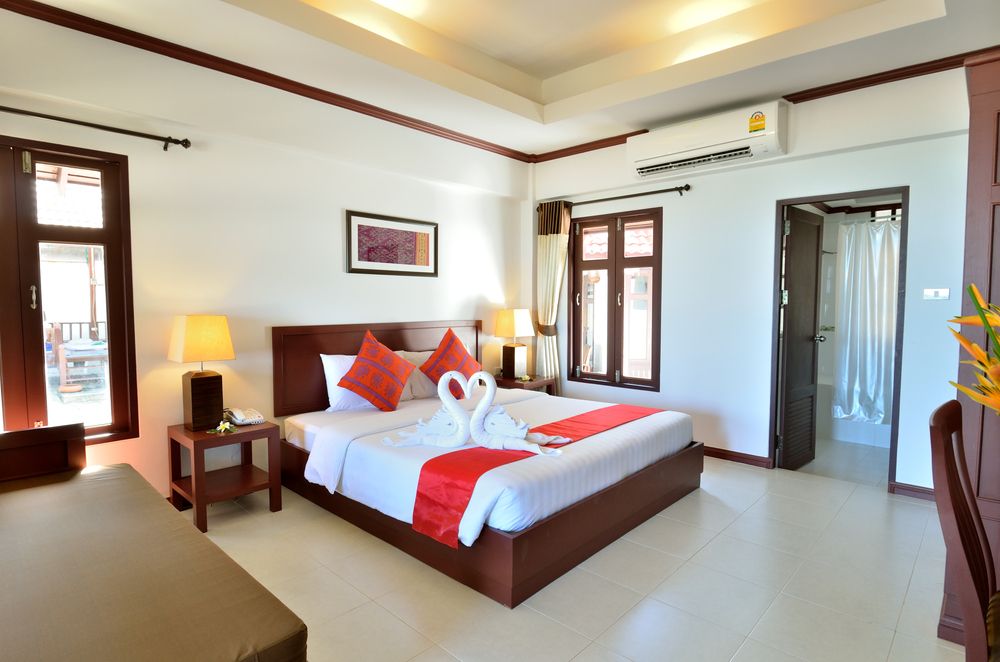 First Bungalow Beach Resort фото 46