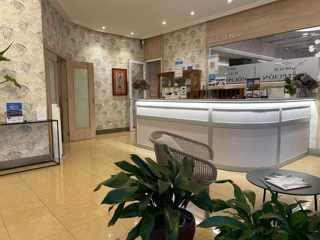 Hotel San Luis фото 2